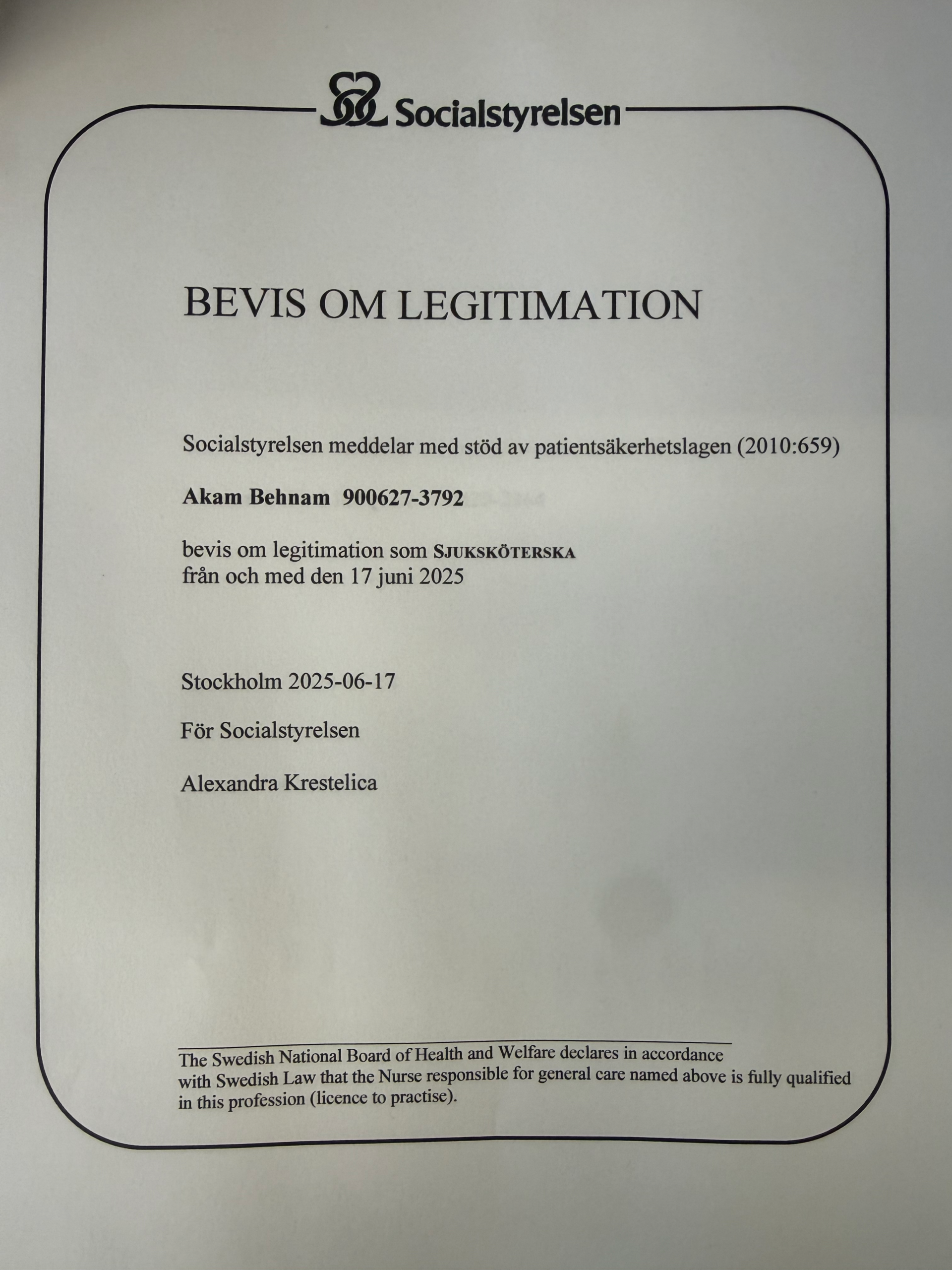 Sjuksköterskelegitimation för Akam Behnam